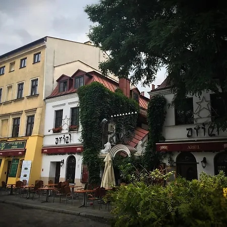 Appartamento Z Ogrodem Przy Starej Zajezdni *